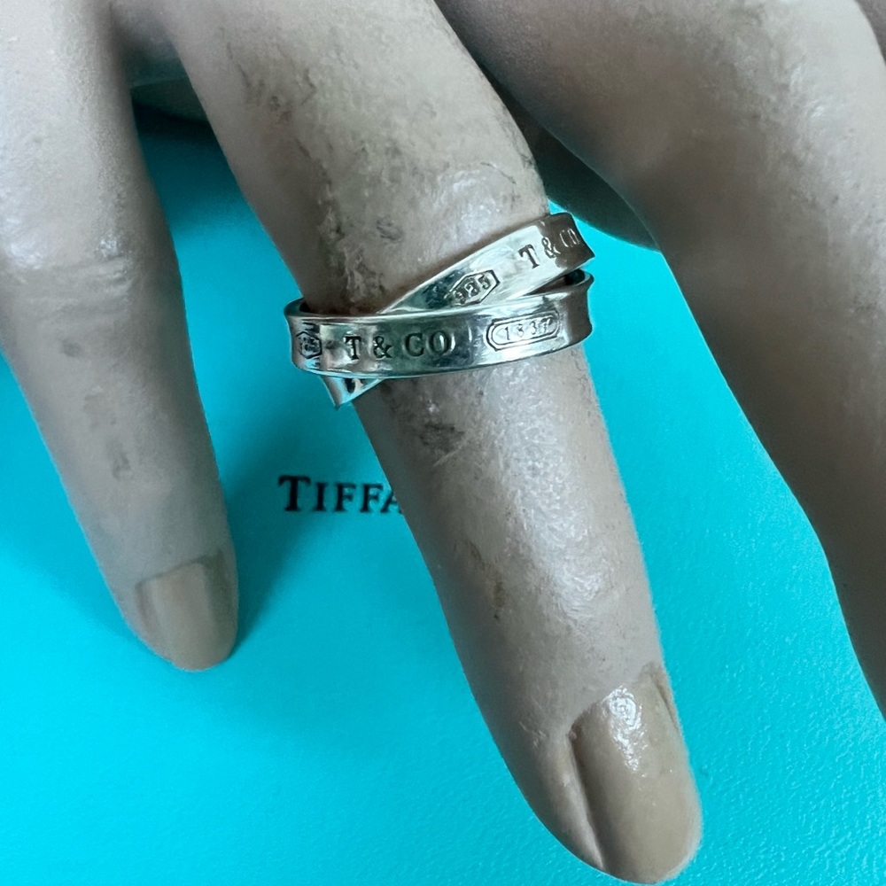 🔴Authentic TIFFANY & CO Sterling Silver 1837 Interlocking Circles Ring 🔴 - Picture 3 of 8